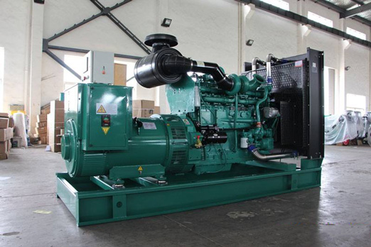 龙游320kw康明斯柴油发电车出租组图片 龙游320kw康明斯柴油发电车出租组图片